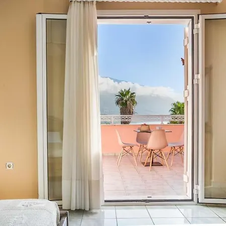 Willa Sleeps 6 Pool Air Con Wifi
