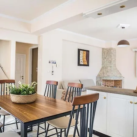 Sleeps 6 Pool Air Con Wifi Villa *